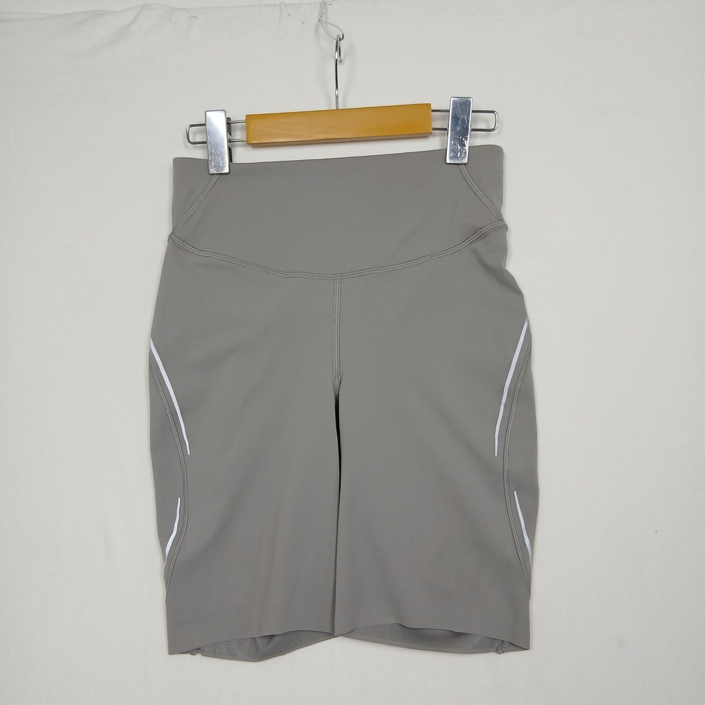 Lululemon Base Pace High-Rise Running Shorts 8 Grey LW7CET5 Size 6